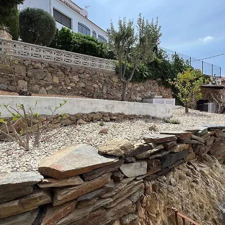 Preciosa Casa En Con Vistas Al Pueblo Y Al Mar Av-33 * Roses