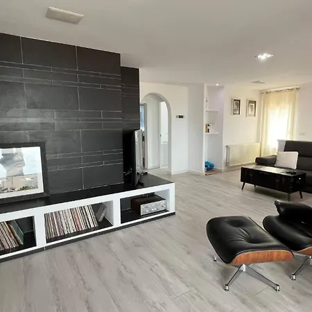 Vakantiehuis Preciosa Casa En Con Vistas Al Pueblo Y Al Mar Av-33 *