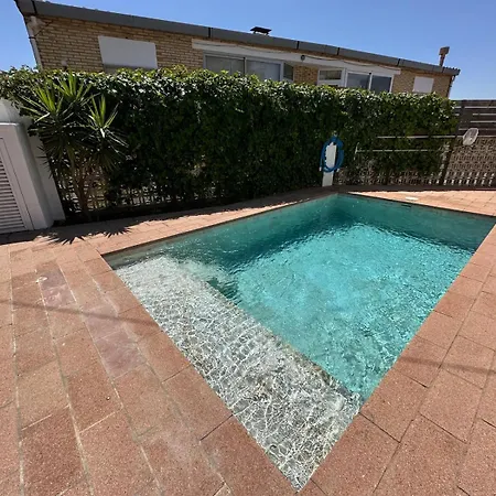 Preciosa Casa En Con Vistas Al Pueblo Y Al Mar Av-33 * Roses